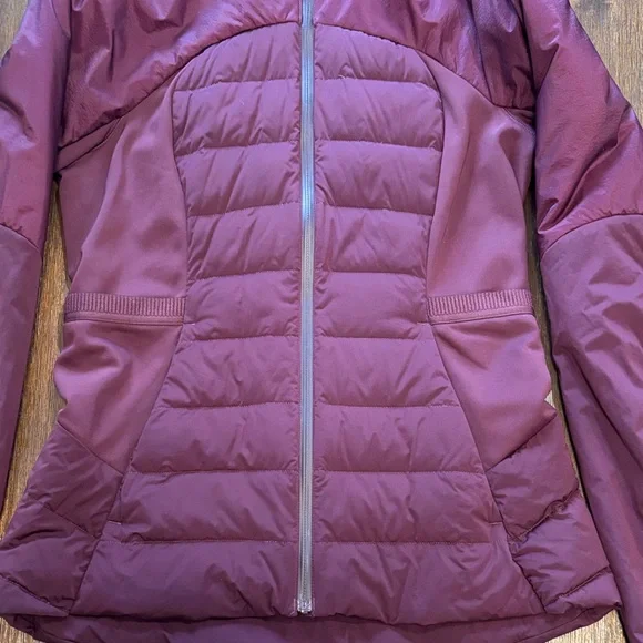 Lululemon Athletica Maroon Hooded Puffer Jacket - Picture 2 of 9